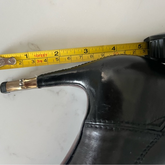 Gucci Leather Booties - Picture 9 of 9